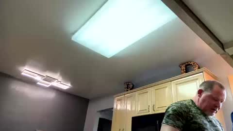 makeyousquirt1969 online show from October 20, 6:13 pm