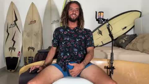 Mack  Makingmoans Twitter online show from July 27, 12:35 pm