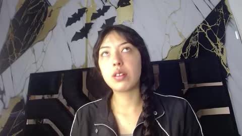 malejacs01 online show from December 15, 11:17 am