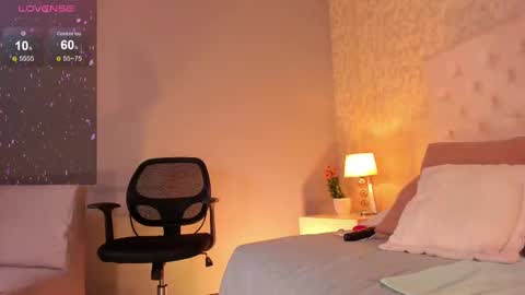 Alejandra  Take domi control in 100 tkns 5 min. Dont miss my moans online show from October 10, 1:39 pm