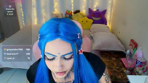 maliciaxpoison online show from April 8, 5:32 am