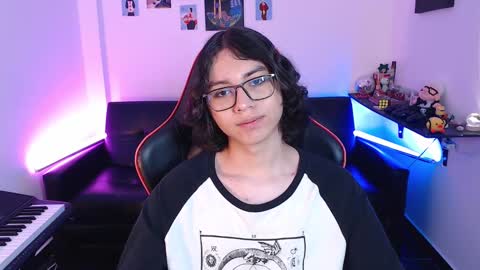 Snapshot of malik_harrison_ chatting on February 19, 5:16 pm Malik online show from February 19, 5:16 pm