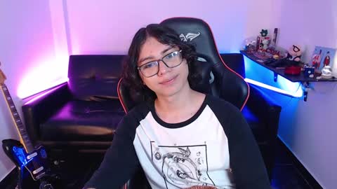 Snapshot of malik_harrison_ chatting on January 8, 6:20 pm Malik online show from January 8, 6:20 pm