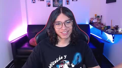 Snapshot of malik_harrison_ chatting on September 15, 3:57 pm Malik online show from September 15, 3:57 pm