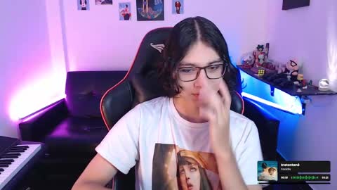 Snapshot of malik_harrison_ chatting on February 10, 2:16 pm Malik online show from February 10, 2:16 pm