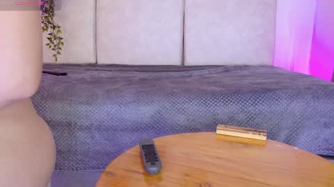 Malka online show from April 3, 8:05 pm