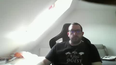 breton online show from December 15, 12:17 pm