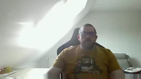 breton online show from February 1, 12:47 pm