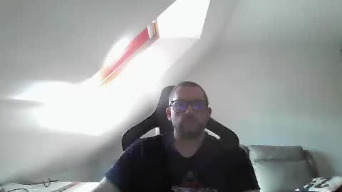 breton online show from October 12, 1:48 pm