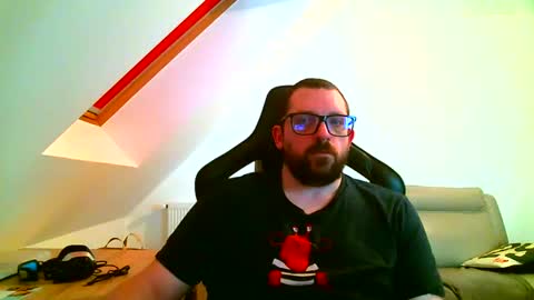 breton online show from February 16, 9:38 pm