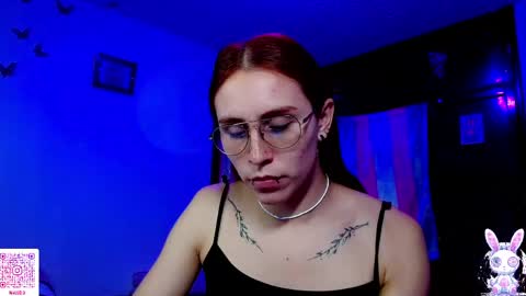   online show from April 22, 3:02 am