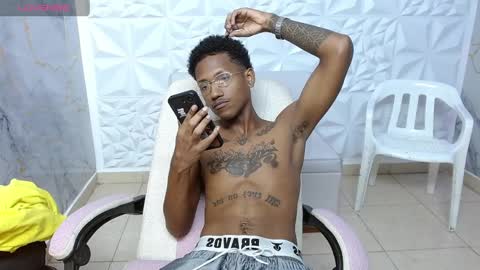 man_sant11 online show from April 9, 3:18 pm