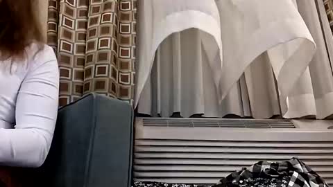 Mandi Bliss online show from December 14, 12:28 am