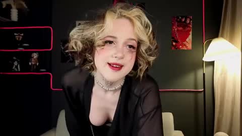 Luna online show from April 28, 10:14 pm