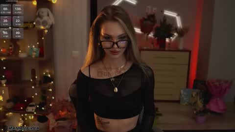 Amelie online show from December 22, 9:32 pm