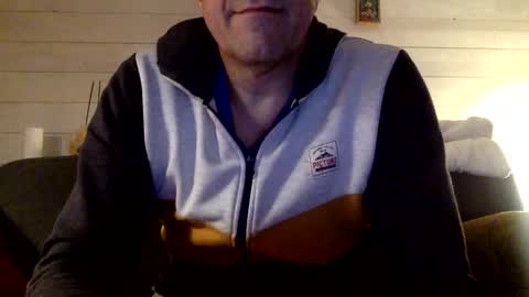 Manpo online show from April 9, 10:15 pm