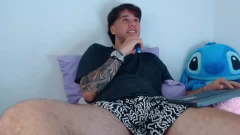 Manuel online show from June 11, 3:04 am
