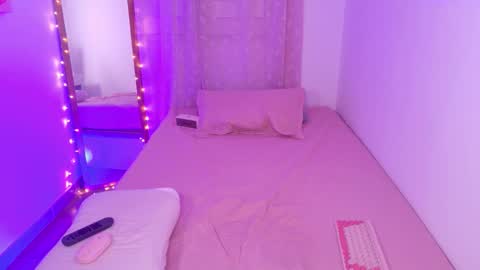     online show from February 20, 7:43 am