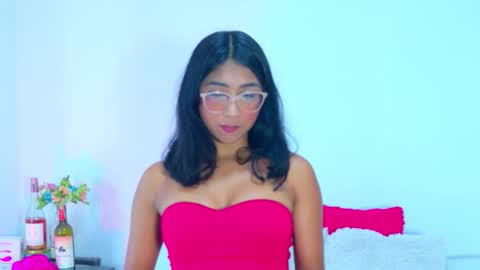 maraa_fox online show from October 5, 9:55 pm