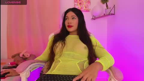 Snapshot of maraya_candy chatting on March 9, 3:22 am maraya online show from March 9, 3:22 am