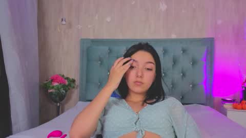 Marcela online show from November 11, 8:11 pm