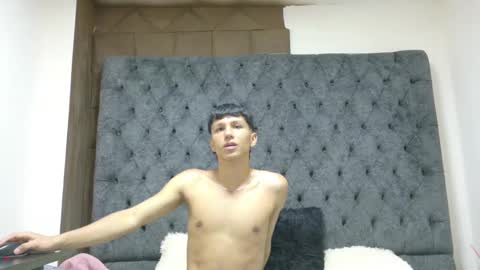 Snapshot of marckpassion chatting on March 3, 1:23 pm Marck online show from March 3, 1:23 pm