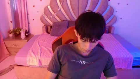 Marco  online show from April 16, 8:09 pm