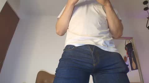 marcus_fire online show from October 14, 4:04 am