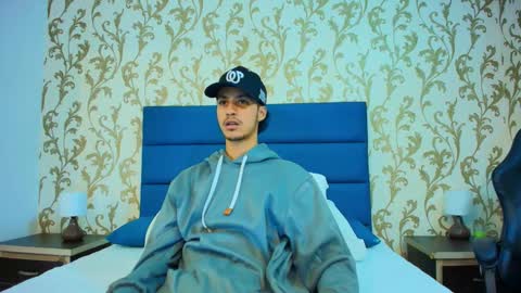 marcus_jeron online show from November 2, 3:06 am