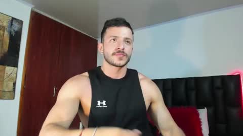 marcus_lafourt online show from July 24, 7:55 pm