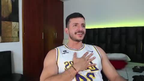 marcus_lafourt online show from July 23, 7:55 pm