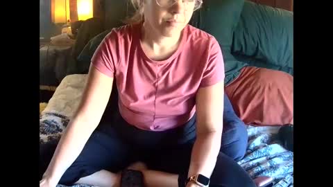 Elle online show from September 9, 2:28 pm