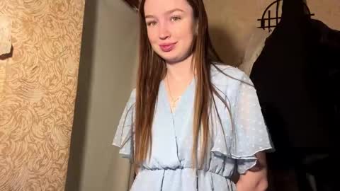 Chloe online show from March 14, 5:06 pm