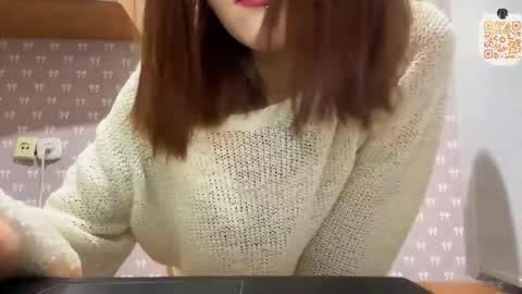 Lina online show from November 27, 9:55 pm