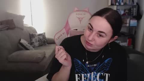 mari moore online show from February 9, 8:29 am