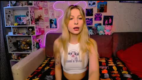 Snapshot of maria_hunt chatting on January 15, 4:25 am Maria online show from January 15, 4:25 am