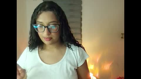 maria_stevens_s online show from July 22, 10:45 pm