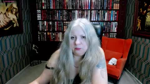 Maria online show from March 6, 9:47 pm