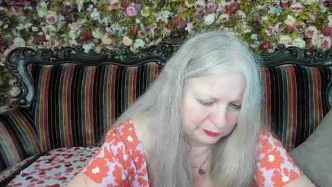 Maria online show from March 29, 9:27 pm