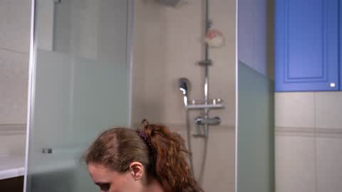 Maria   2359 UTC 2  online show from December 15, 2:52 am