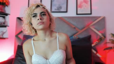 Marian online show from March 21, 7:18 pm