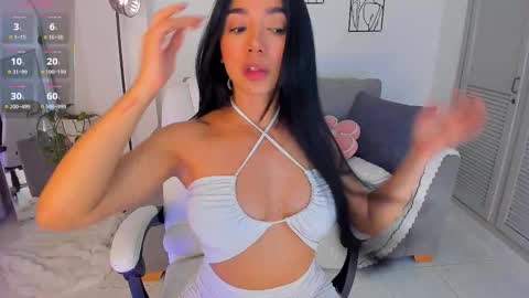 Snapshot of marianasilva__ chatting on October 21, 10:02 pm Mariana Silva online show from October 21, 10:02 pm