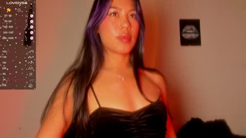 Snapshot of marianawlls chatting on December 21, 5:58 am mariana williams online show from December 21, 5:58 am