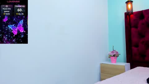 Marianee Rousse  online show from December 15, 11:39 am