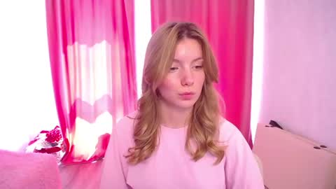marianna_meow246 online show from July 6, 11:40 am
