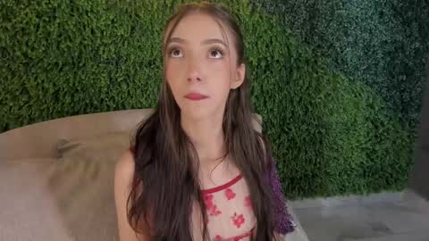 Maria Pettit online show from February 24, 12:37 pm