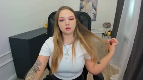 mariarobinsone online show from March 9, 11:37 am