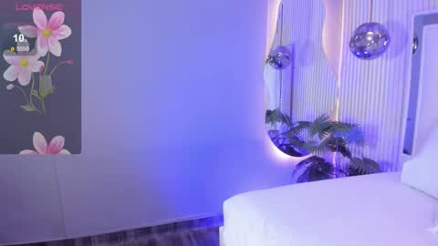 Maria online show from November 10, 6:54 pm