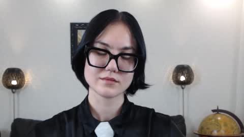 Marie Fitch online show from November 13, 4:59 am