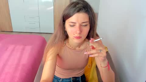 Marie   online show from June 3, 5:54 am